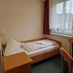 Weinhaus Am Stiftstor Szálloda Treis-Karden