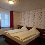 Weinhaus Am Stiftstor Treis-Karden