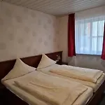 Weinhaus Am Stiftstor Szálloda Treis-Karden