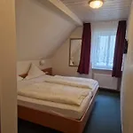 Weinhaus Am Stiftstor Szálloda Treis-Karden