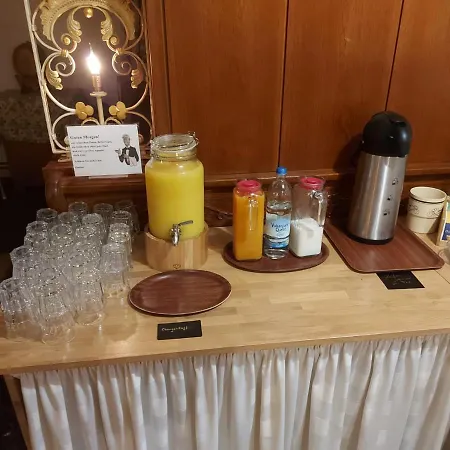 Weinhaus Am Stiftstor Treis-Karden