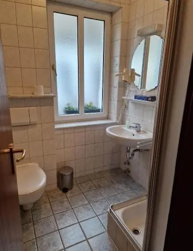 Hotel Weinhaus Am Stiftstor 2*