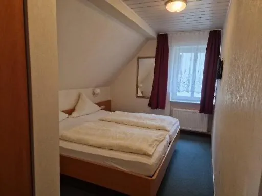 Weinhaus Am Stiftstor Hotel Treis-Karden