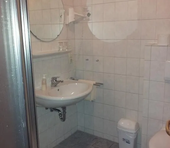 Hotel Weinhaus Am Stiftstor Treis-Karden