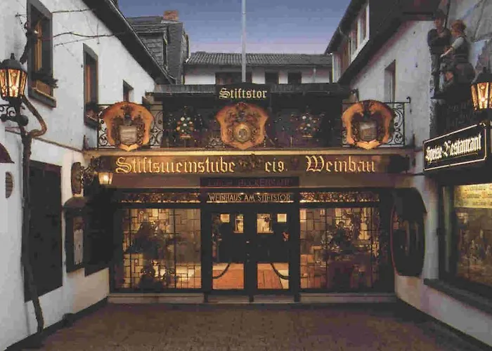 Weinhaus Am Stiftstor Treis-Karden