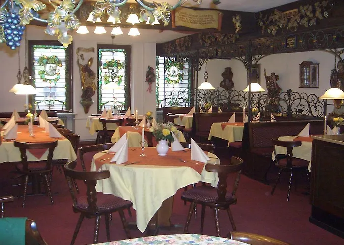 Weinhaus Am Stiftstor Treis-Karden